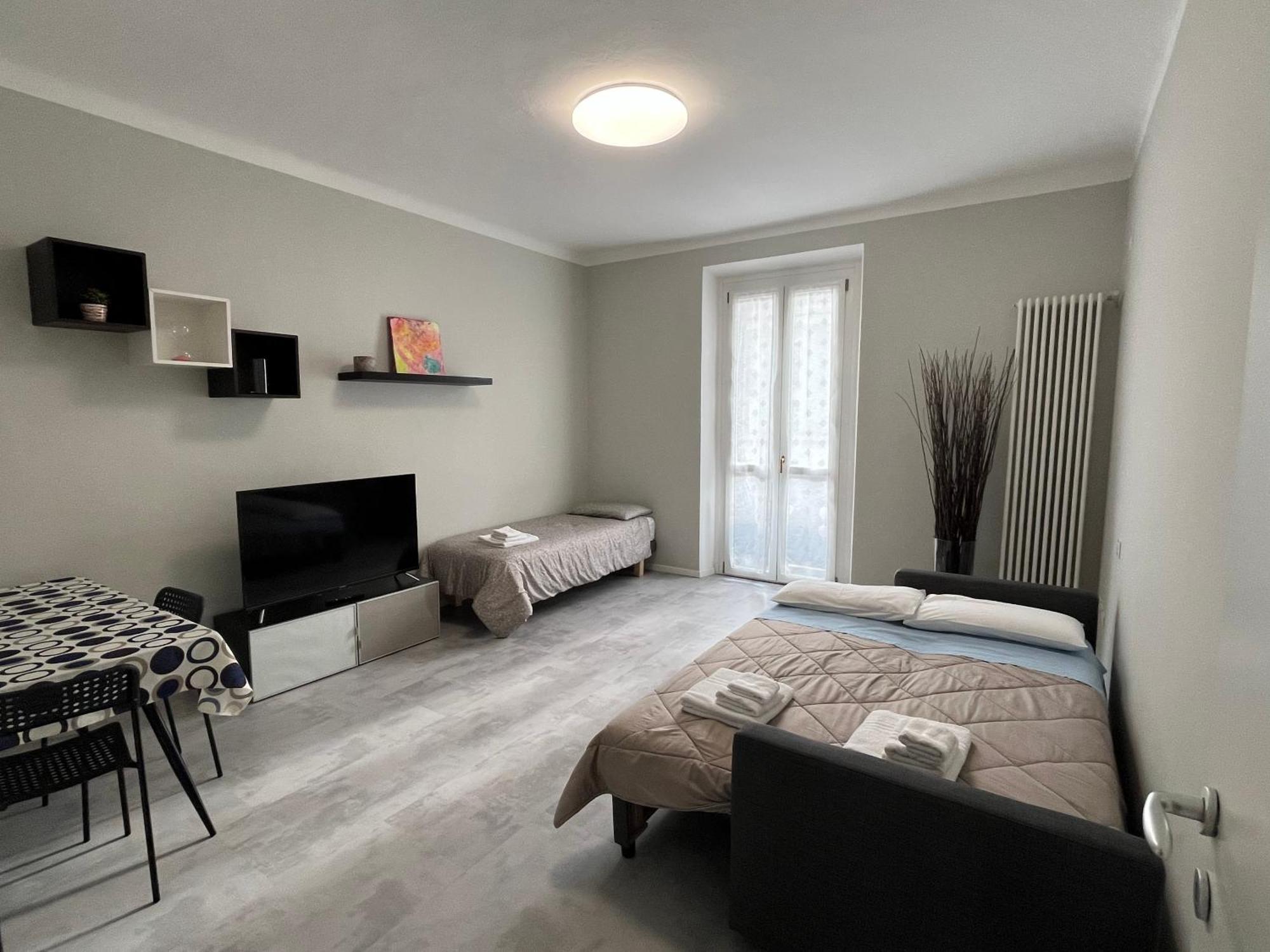 Giacomino Apartment Central Station ミラノ エクステリア 写真
